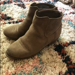 Girls ankle boots
